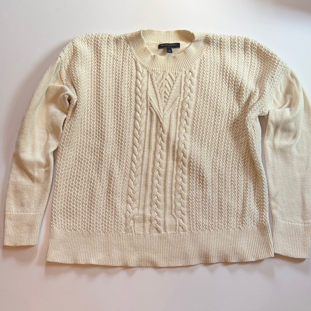 Banana Republic Cream Cable Knit Sweater Vintage 90s Mom Aesthetic Cozy Classic